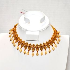 Indian Ethnic Temple Choker Necklace Faux Pearls Faux Rubies Matt Goldtone NWT